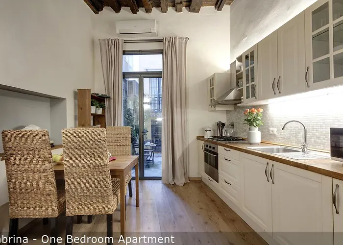 Charlie's By Mamo Apartament