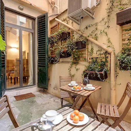 Charlie's By Mamo Appartement *